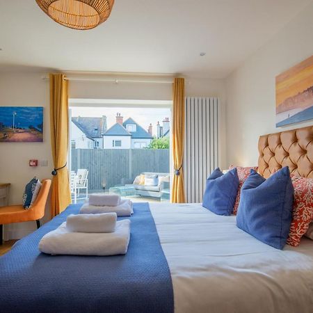 The Beach Escapes Aparthotel Hythe  Exterior foto